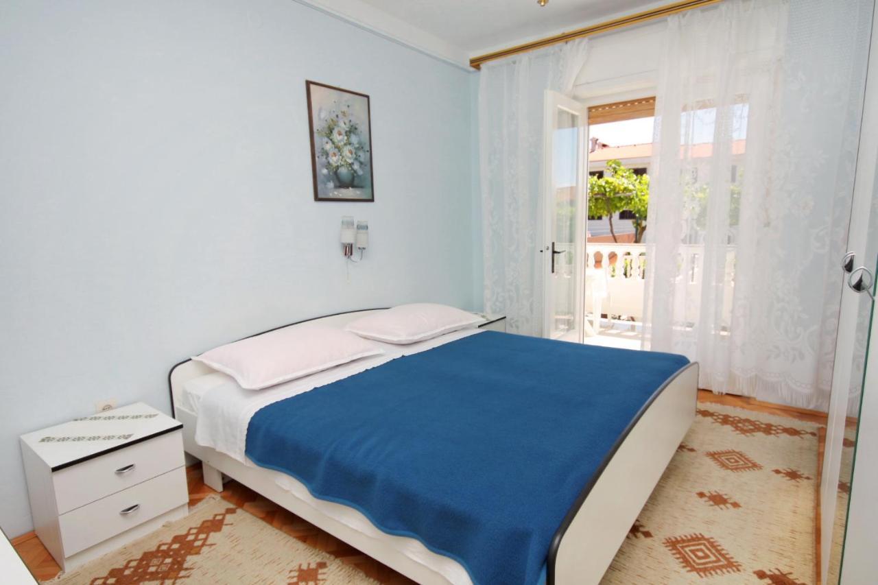 Apartments And Rooms With Parking Space Palit, Rab - 5061 Bagian luar foto