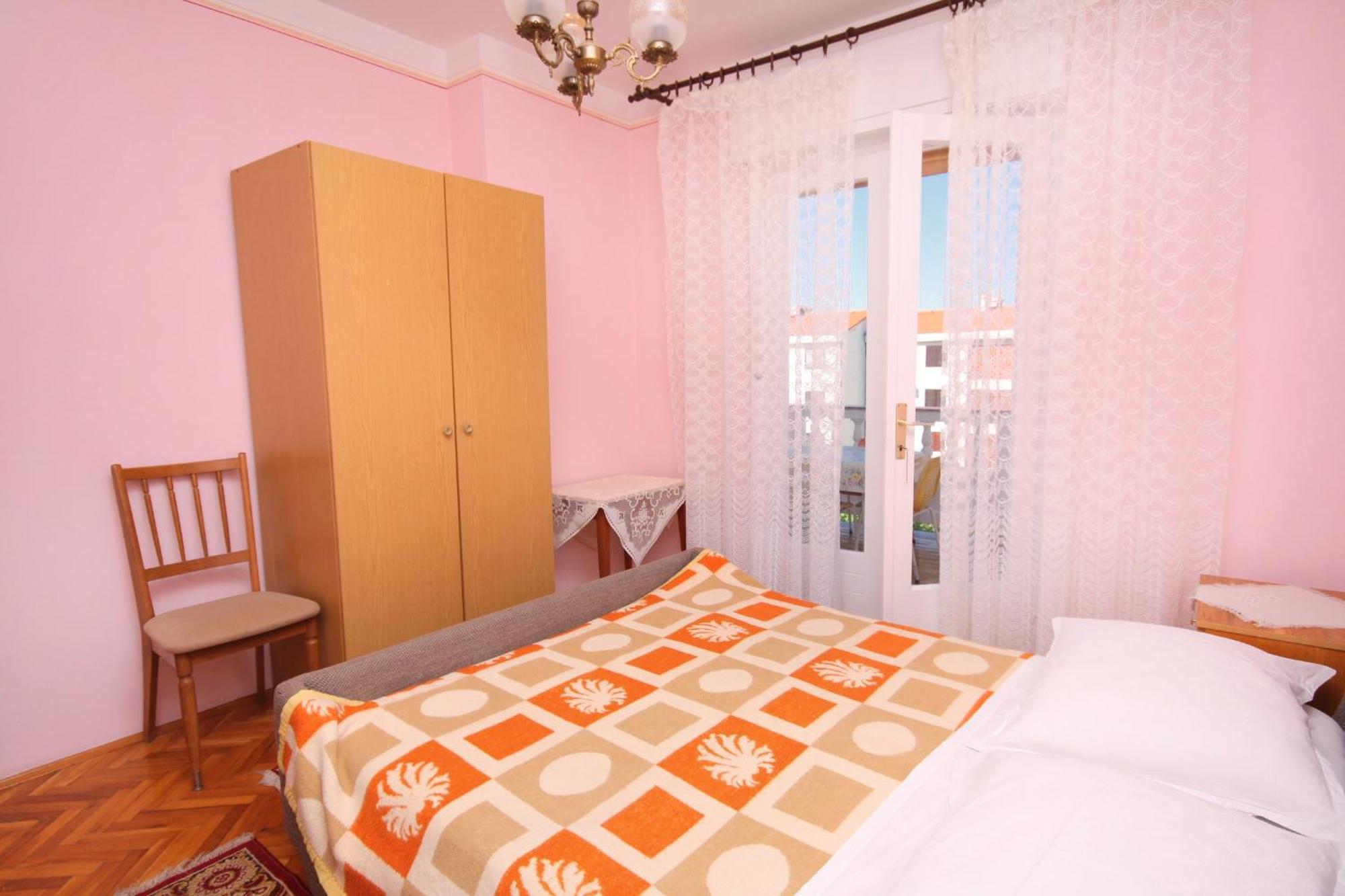 Apartments And Rooms With Parking Space Palit, Rab - 5061 Ruang foto